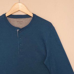 UNTUCKit Long Sleeve Henley M